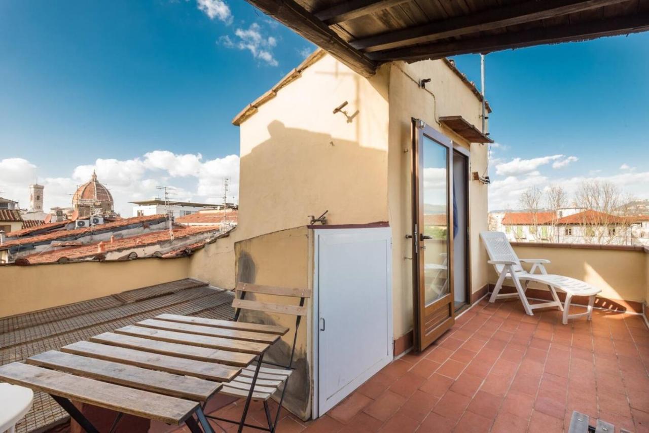 Romantico Attichino Con Terrazzo Vista Duomo !! Florença Exterior foto